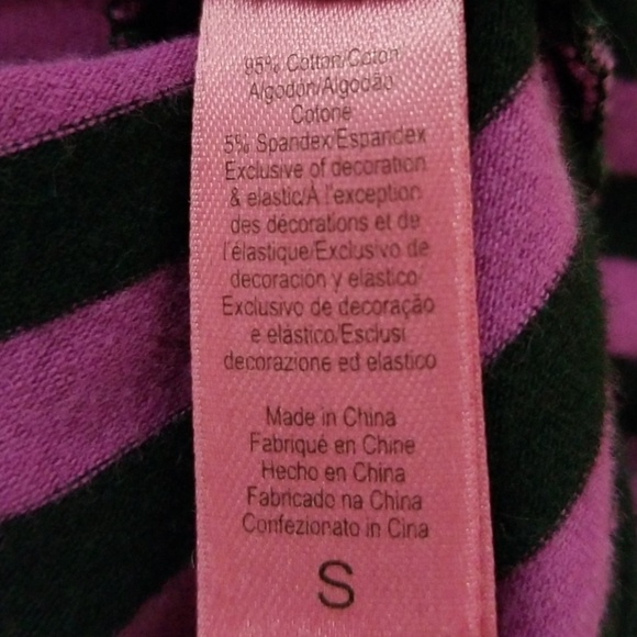 Betsy Johnson capped sleeved tee - Picture 5 of 5